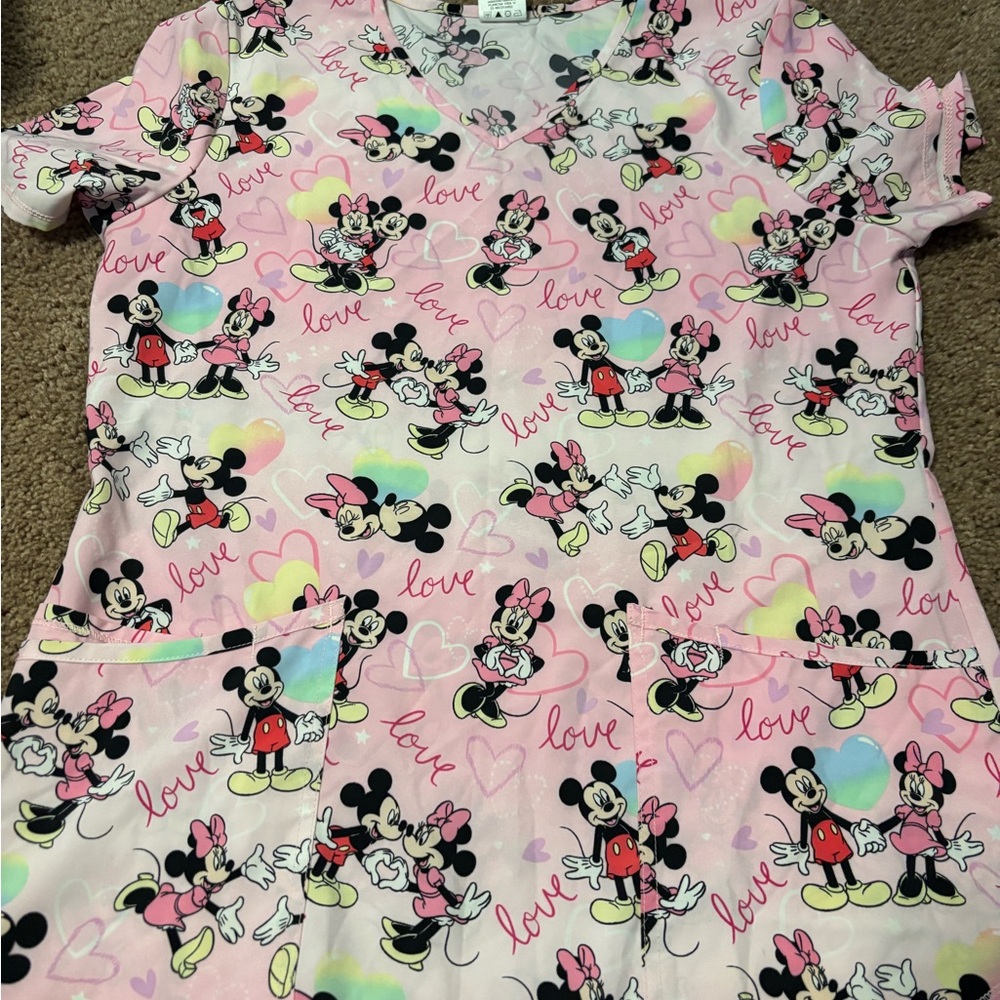 Disney Minnie Mouse Scrub Top